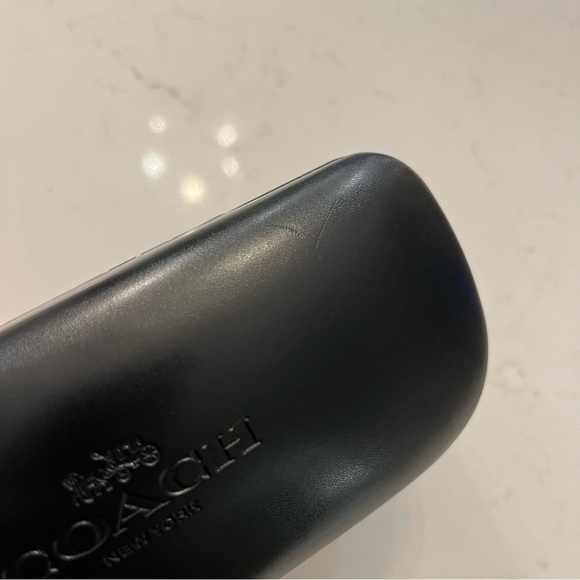 NEW Coach Shiny Black Rectangle Medium Hard Clamshell Dome Sunglass Case - Picture 10 of 10